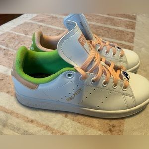 Stan Smith Kermit and Miss Piggy Shoes